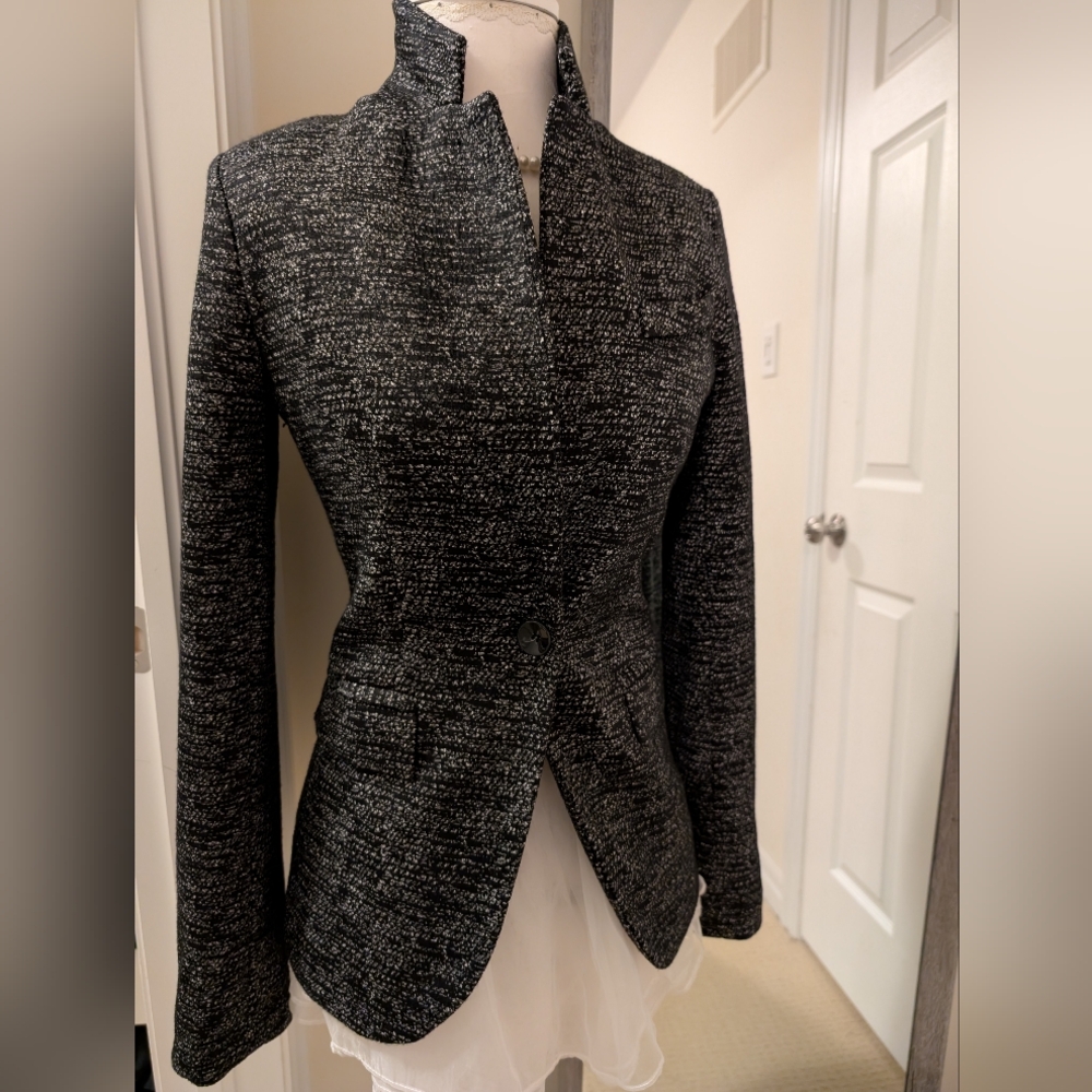 Le Chateau Structured Blazer - Black & White - XXS